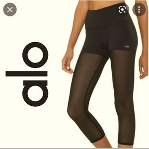ALO YOGA HIGH-WAIST SHEER CAPRI